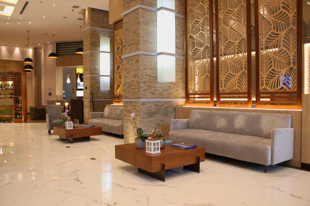 Отель Courtyard By Marriott Гуаякиль Экстерьер фото